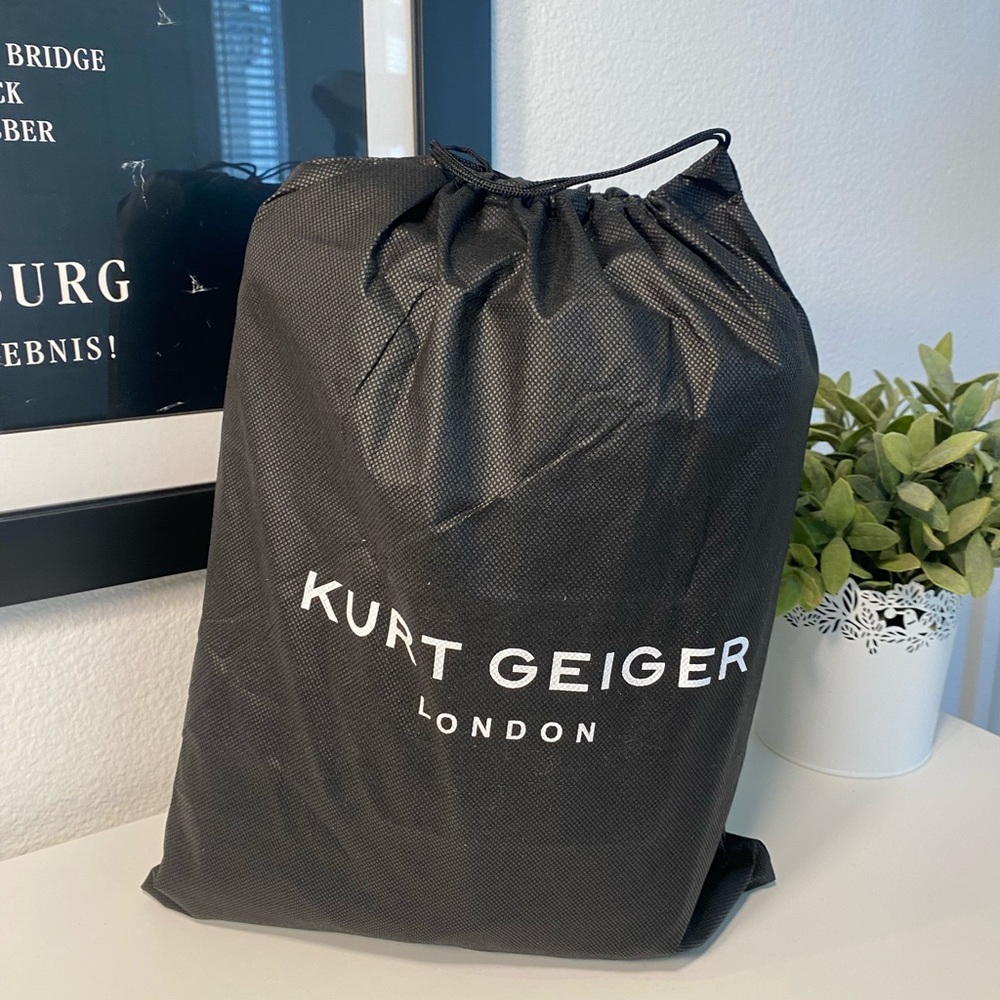 NWT‎ Kurt Geiger Crochet Kensington Shoulder Bag - Picture 9 of 11